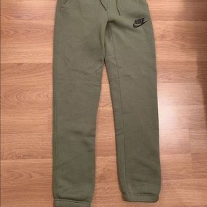 Nike army green sweatpants!!!